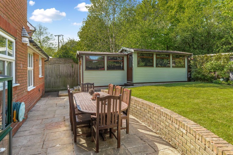 Images for Waller Drive, Banbury - ideal for families and homeworkers