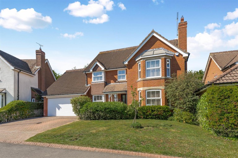 Images for Waller Drive, Banbury - ideal for families and homeworkers