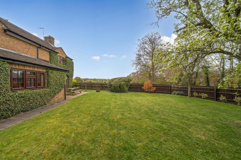 Images for Bartholomew Gardens, Blakesley, NN12