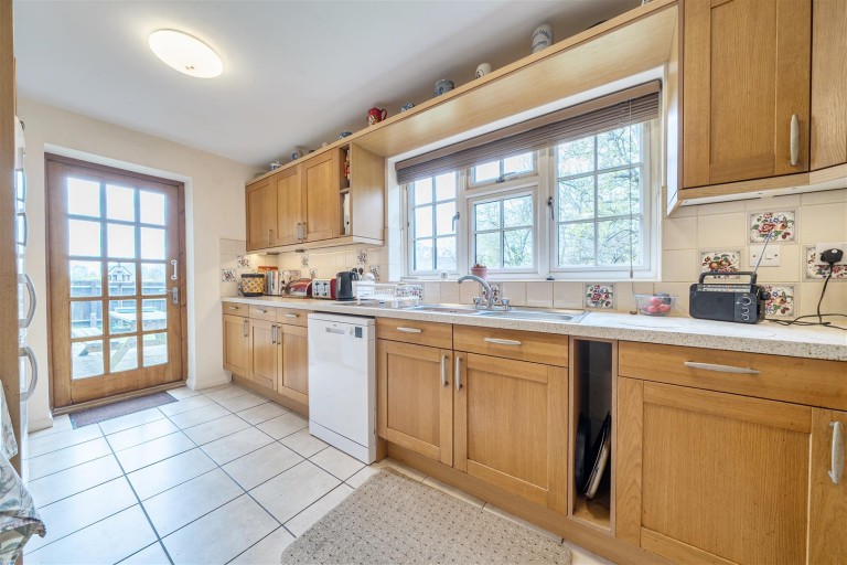 Images for Bartholomew Gardens, Blakesley, NN12