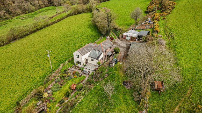 Click the photo for more details of Loxhore, Barnstaple