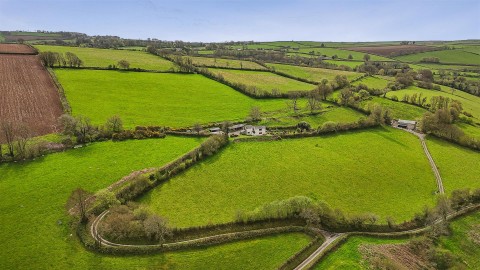 Click the photo for more details of Loxhore, Barnstaple