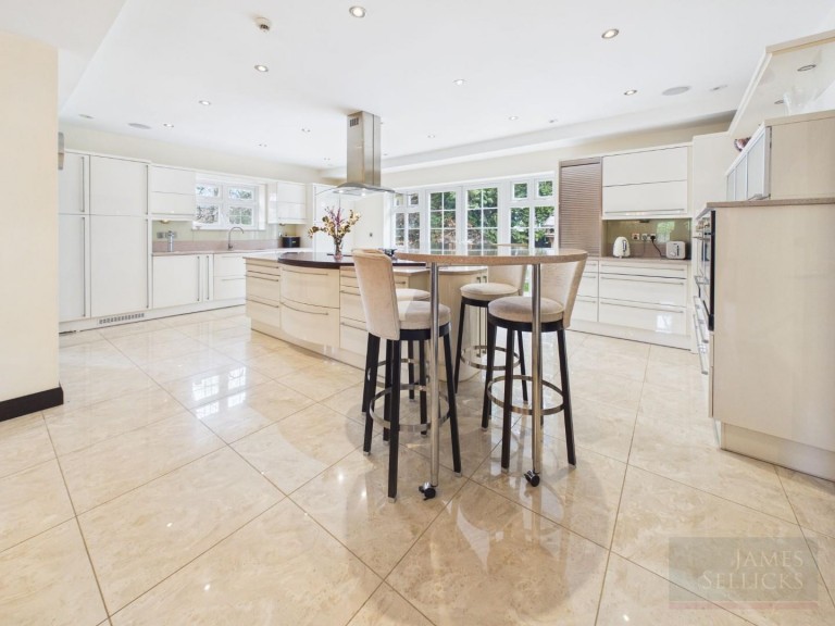 Images for Manor Road, Oadby, Leicestershire
