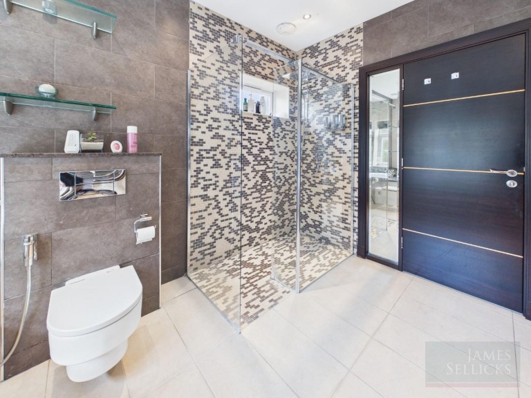 Images for Manor Road, Oadby, Leicestershire