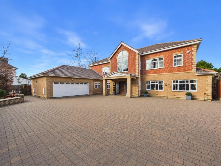 Images for Manor Road, Oadby, Leicestershire