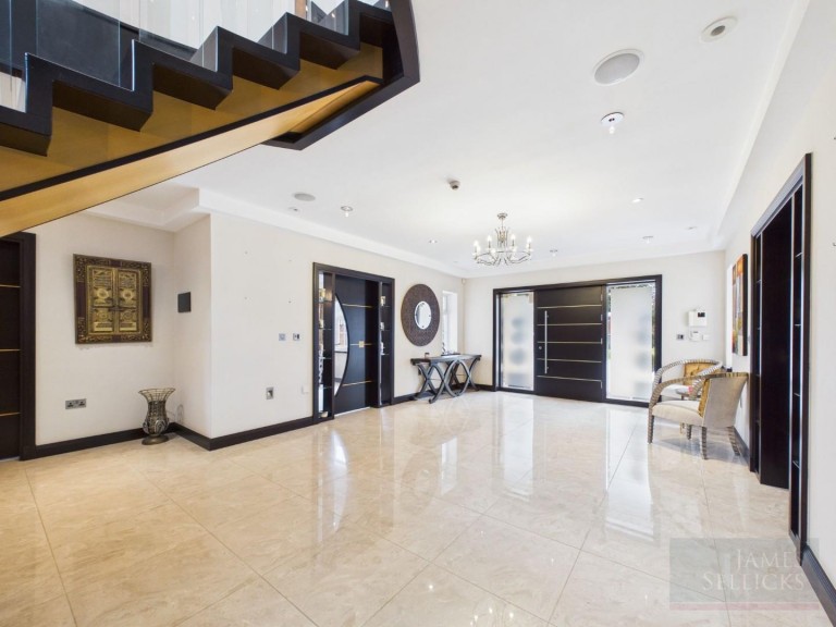 Images for Manor Road, Oadby, Leicestershire