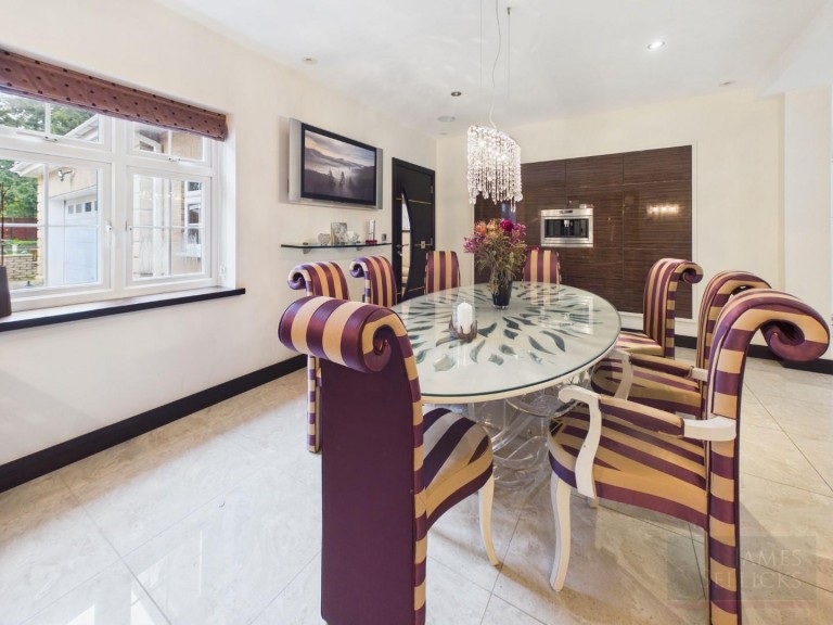 Images for Manor Road, Oadby, Leicestershire