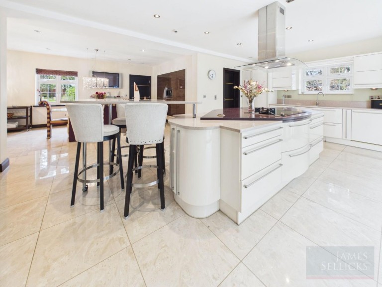 Images for Manor Road, Oadby, Leicestershire