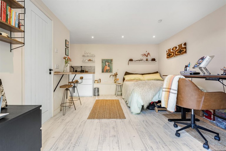 Images for Smithfields, Totnes