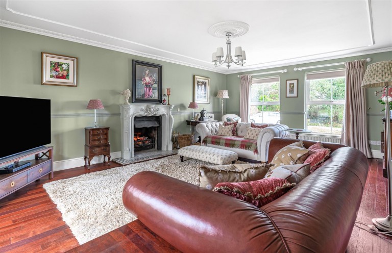 Images for Sparnock, Truro