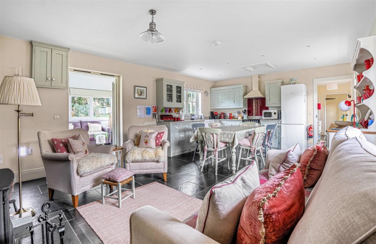 Images for Sparnock, Truro