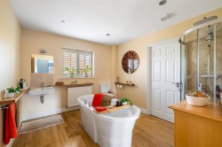 Images for Lincoln Road, Bassingham, Lincoln