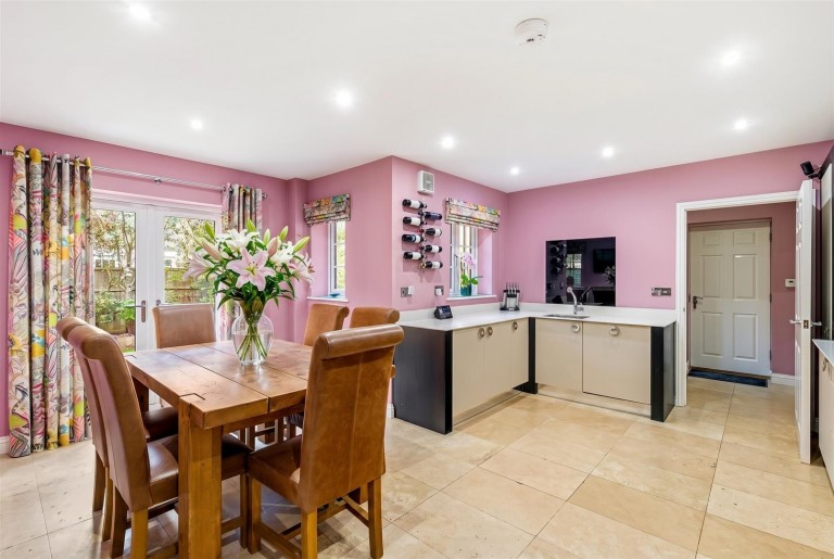 Images for Lincoln Road, Bassingham, Lincoln