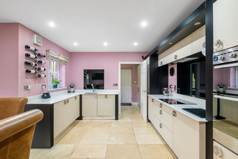 Images for Lincoln Road, Bassingham, Lincoln