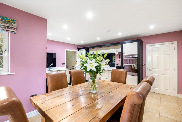 Images for Lincoln Road, Bassingham, Lincoln
