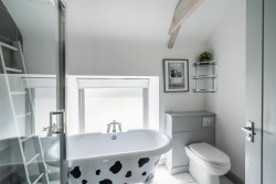 Images for Bishopswood, Chard