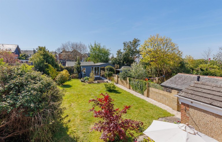 Images for Gurnard, Isle of Wight