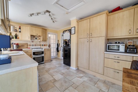 Click the photo for more details of Kipling Drive, Towcester, NN12