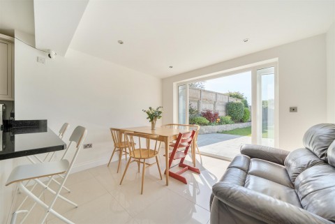 Click the photo for more details of Parkfield Crescent, Taunton