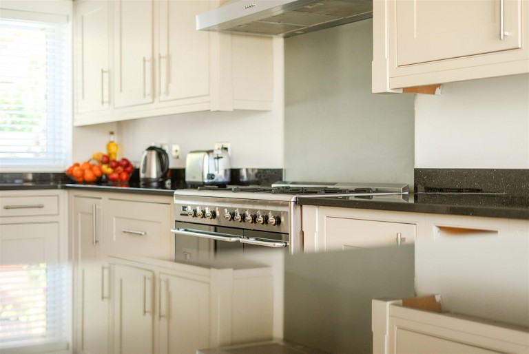 Images for Parkfield Crescent, Taunton