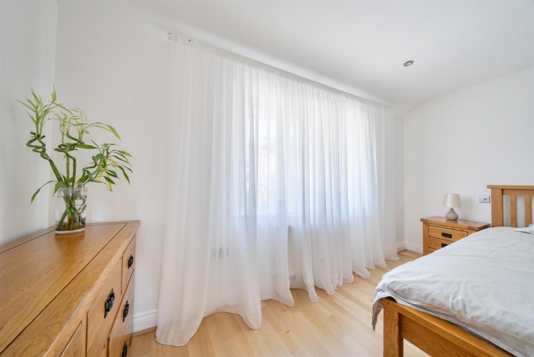 Images for Parkfield Crescent, Taunton