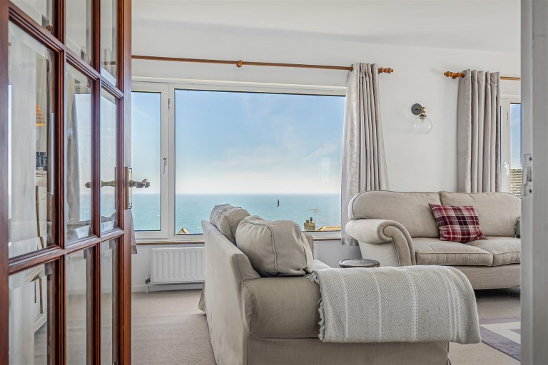 Images for Listowel Drive, Looe