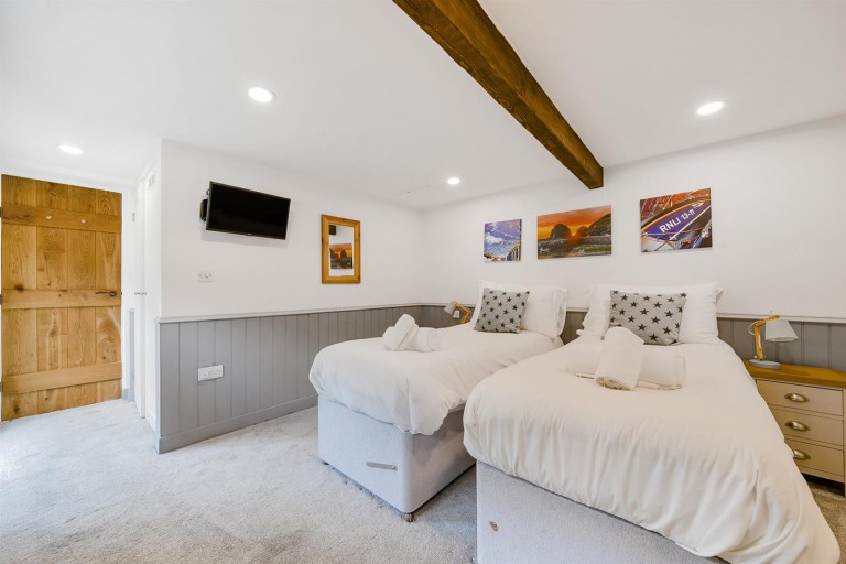 Images for Clowance, Praze, Camborne