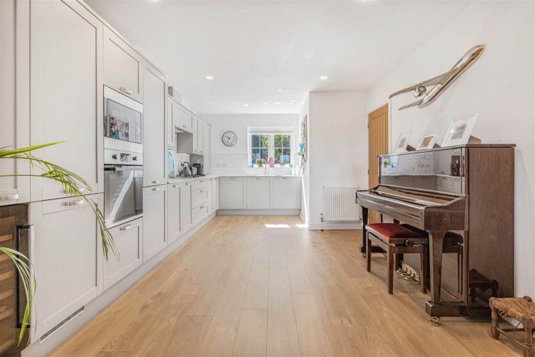Images for Crockfords Road, Newmarket