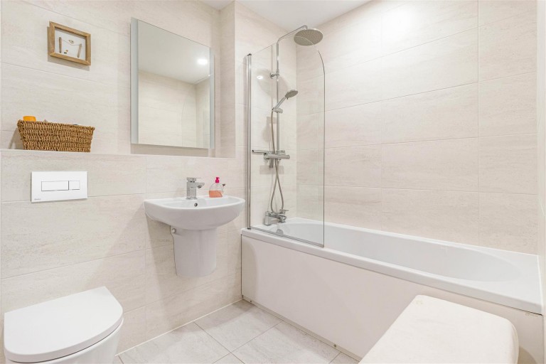 Images for Crockfords Road, Newmarket