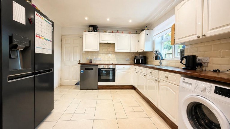 Images for Perry Close, Haddenham, Ely