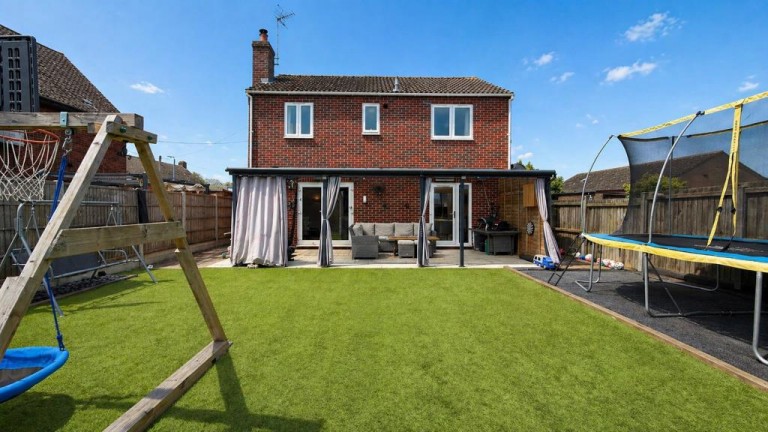 Images for Perry Close, Haddenham, Ely