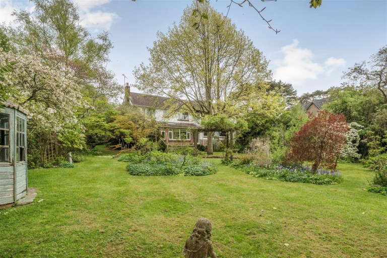 Images for Wallace Road, Broadstone