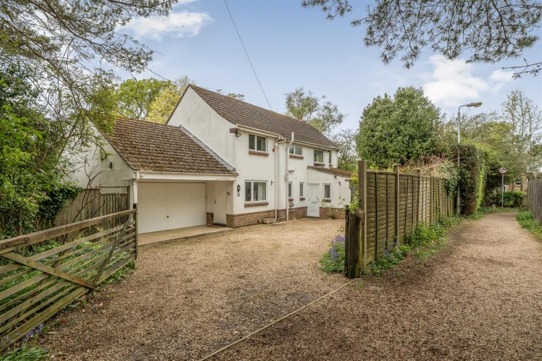 Images for Wallace Road, Broadstone