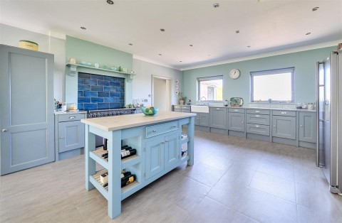 Click the photo for more details of Primrose Hill, East Coker
