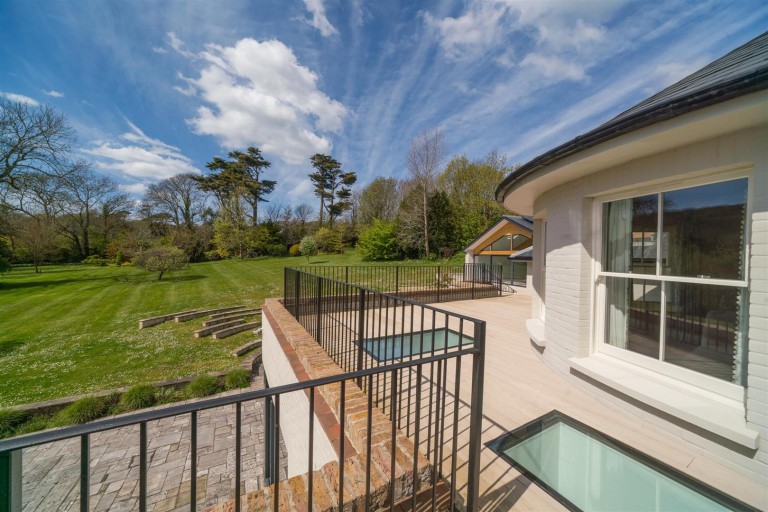 Images for Totland Bay, Isle of Wight
