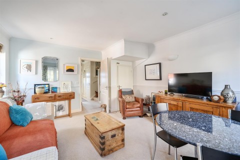 Click the photo for more details of Henrys Way, Lyme Regis