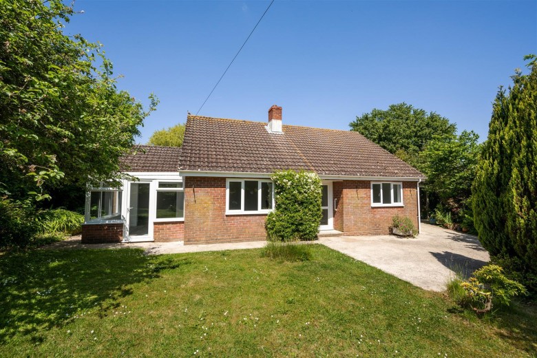 Click the photo for more details of Churchfoot Lane, Hazelbury Bryan, Sturminster Newton