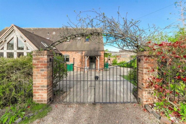 Images for Brook End, Hurley, CV9