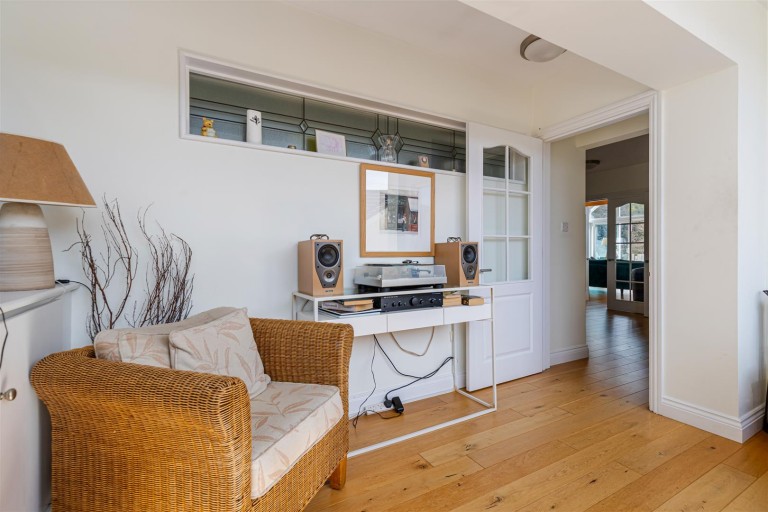 Images for Windmill Gardens, Paignton