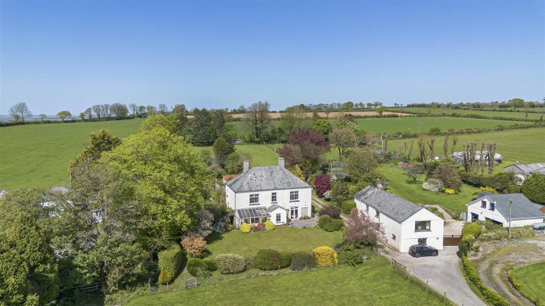 Click the photo for more details of Dunterton, Tavistock