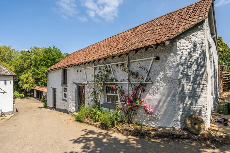 Images for Roundswell, Barnstaple