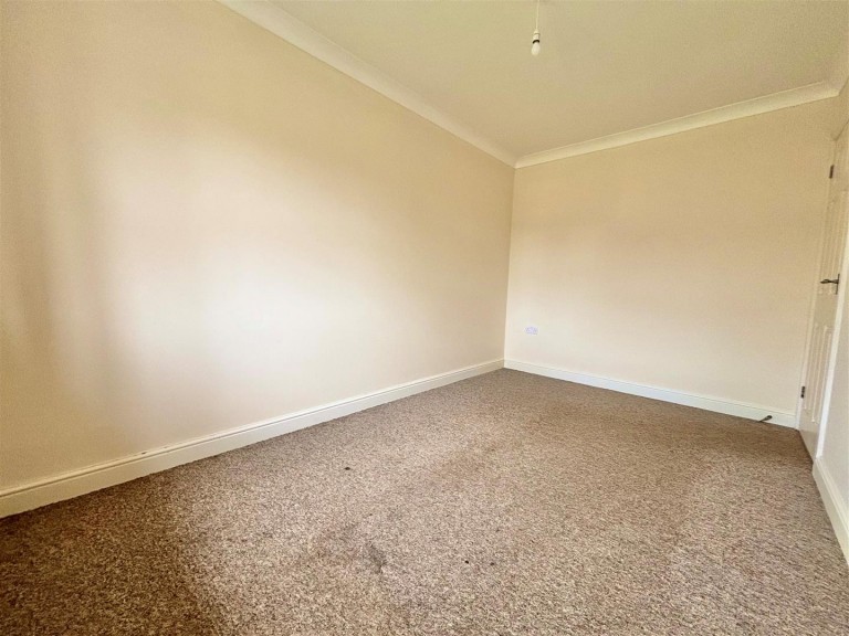 Images for Avenue Road, Freshwater