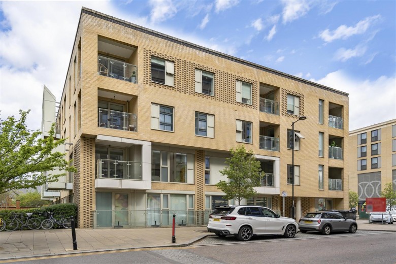 Click the photo for more details of Great Northern Road, Cambridge