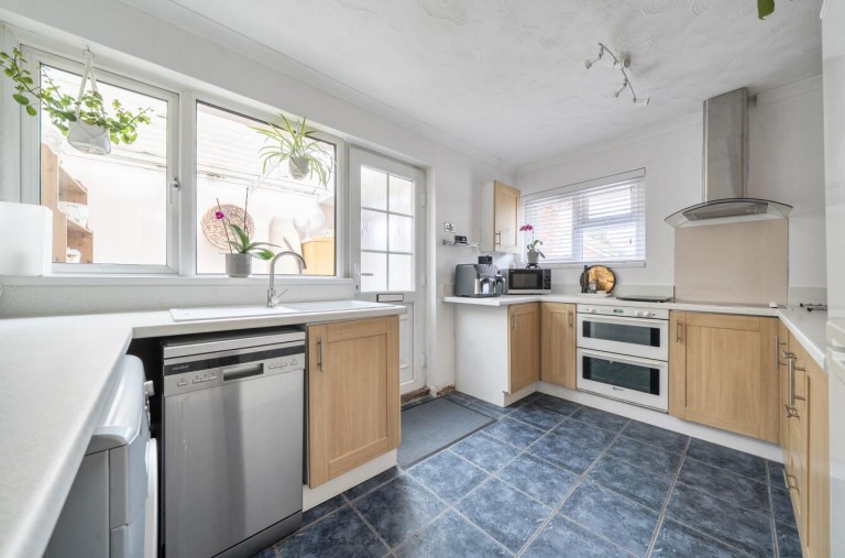 Images for Manor Road, Daventry, NN11