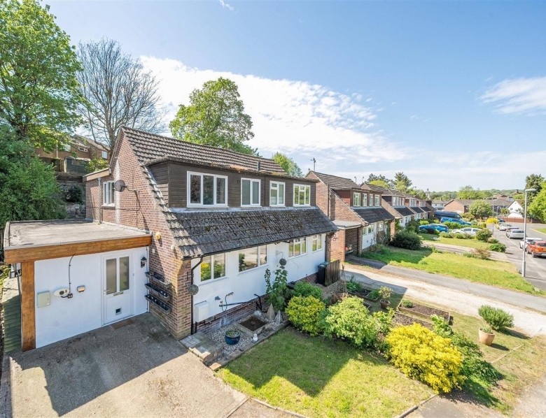 Click the photo for more details of Fishers Close, Blandford Forum
