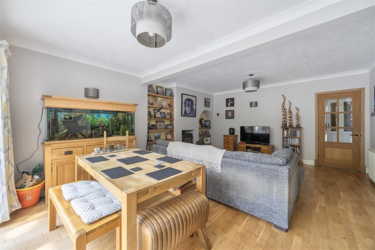 Images for Fishers Close, Blandford Forum