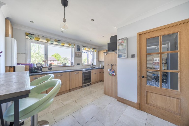 Images for Fishers Close, Blandford Forum