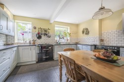 Images for Avenue Road, Bovey Tracey