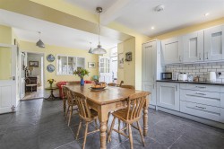 Images for Avenue Road, Bovey Tracey