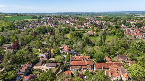 Click the photo for more details of Priory Road, Wantage, Oxfordshire, OX12